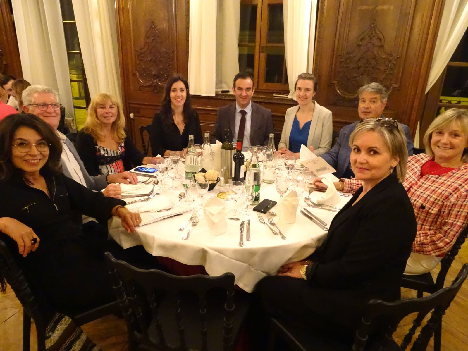 Dîner de Gala avec la Présidente de la Société des Auteurs et Artistes Francophones, Aldina Mateus.