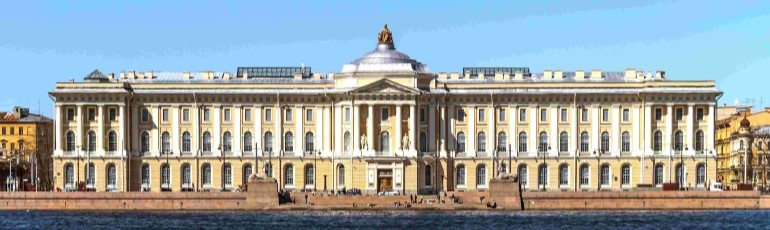 Formation à l'Académie Impériale de Saint-Pétersbourg